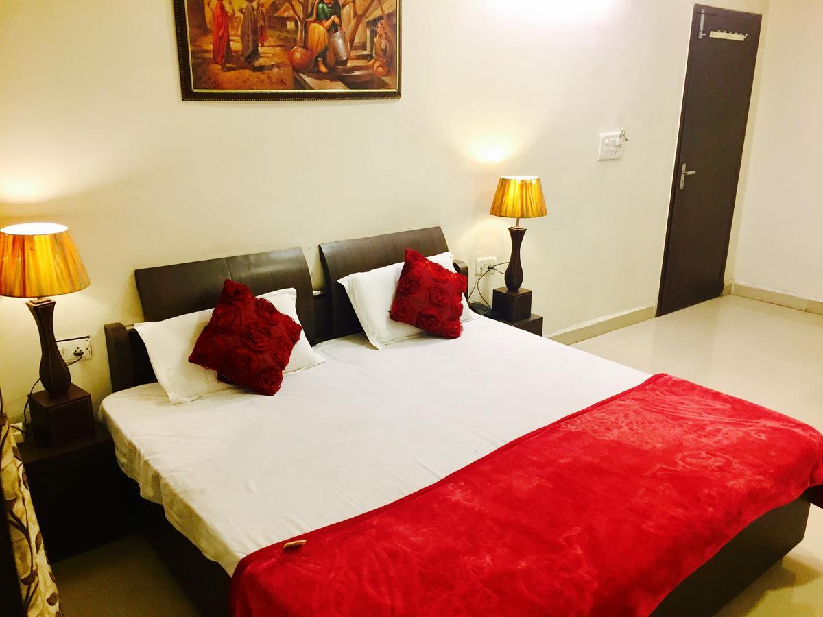 Hotel Shiva Sehore Kültér fotó