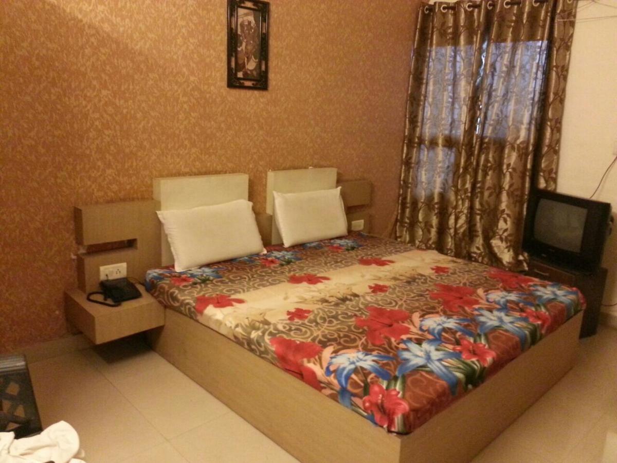 Hotel Shiva Sehore Kültér fotó
